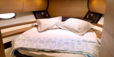 aluguel de lancha em florianopolis passeio de lancha em florianopolis ecoturismo boats vou de lanhca Atlantis 400 HT (3)