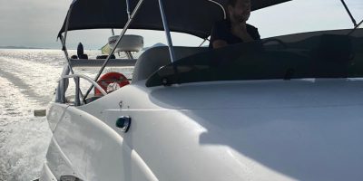 aluguel de lancha em florianopolis passeio de lancha em florianopolis ecoturismo boats vou de lanhca Azimut 400 FLY (12)