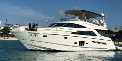 aluguel de lancha em florianopolis passeio de lancha em florianopolis ecoturismo boats vou de lanhca Fairline 550 Fly (2)